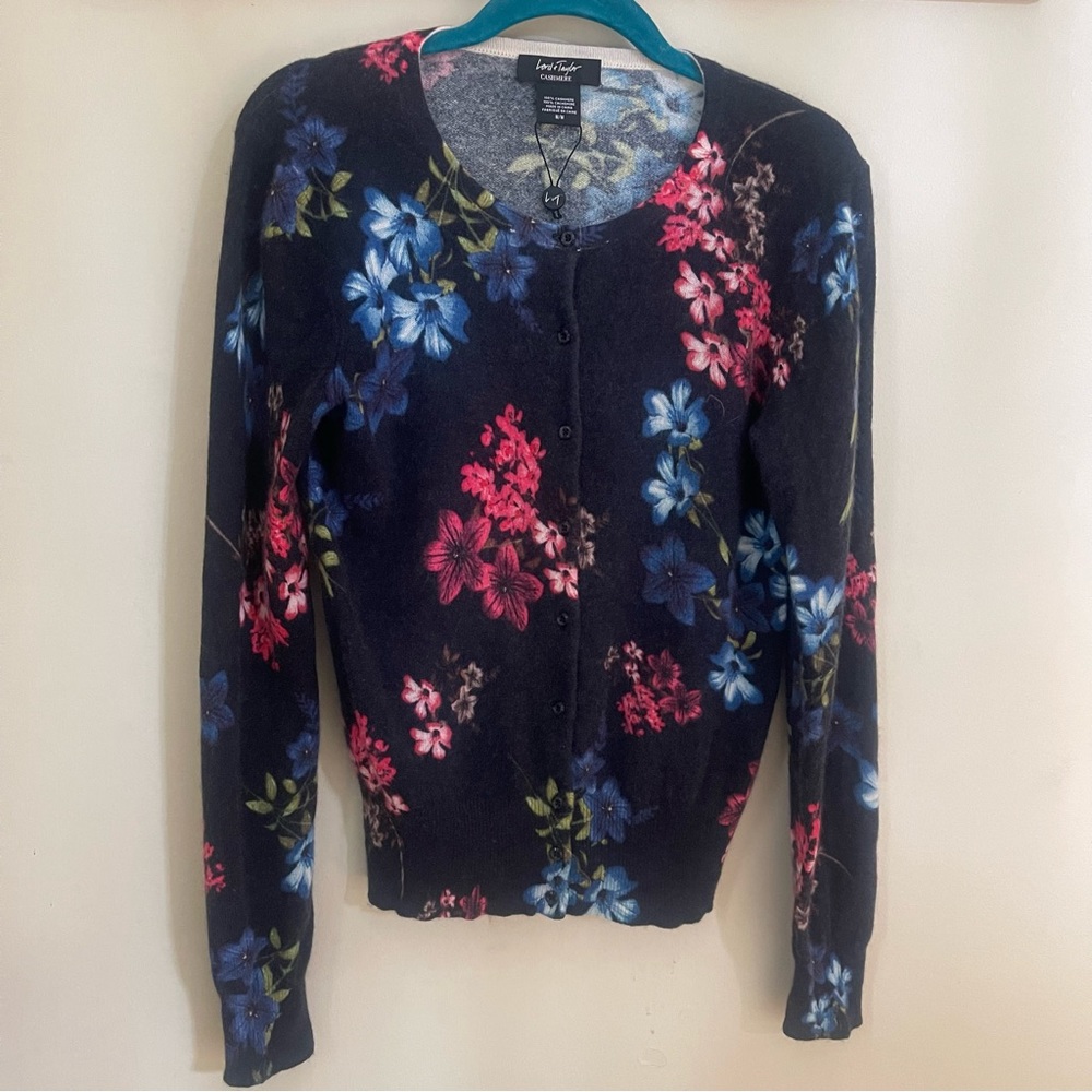 LORD & TAYLOR - Cashmere Cardigan - M - NWT